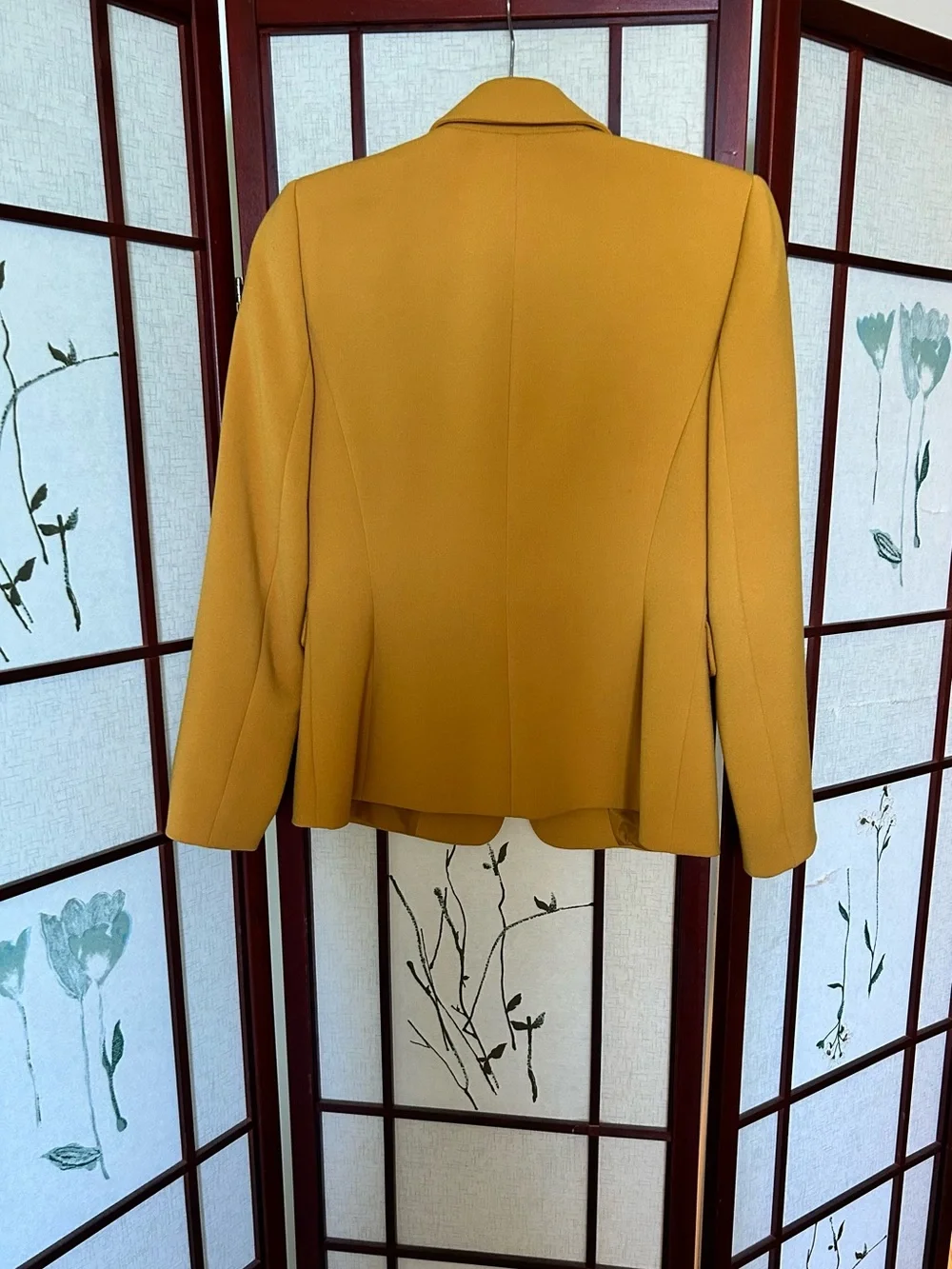 Tahari ASL tailored single